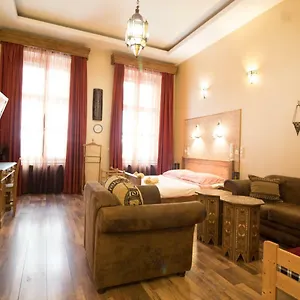 Royal Suites Lägenhet
