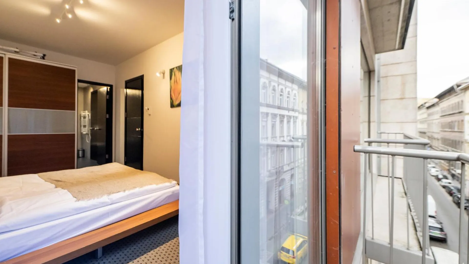 Swu Opera Apartment Budapesta
